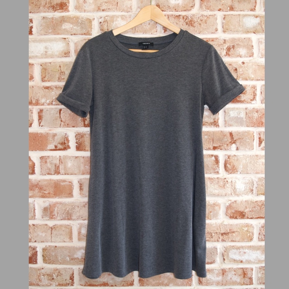Forever 21 A-line ribbed knit t-shirt dress, gray size M